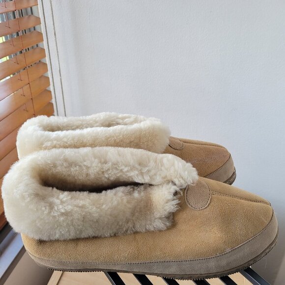 Other - COPY - NWT- 100% GENUINE MEN’S AUSTRALIAN SHEEPSKIN SLIPPERS - (Men’s Size 12)